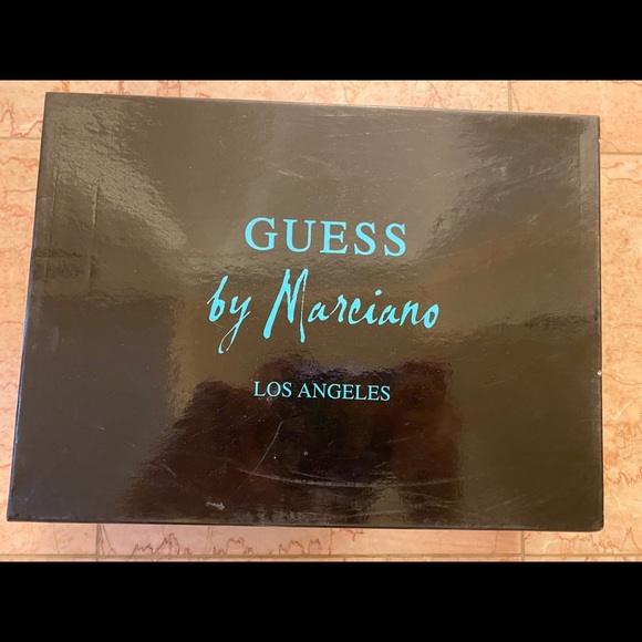 brand new heels from Guess by Marciano - Picture 5 of 7